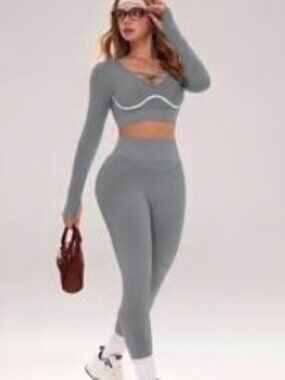 Leggings and Long Sleeve Crop Top Matching Set